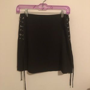 Abercrombie & Fitch black mini skirt with lace up detail sz 8